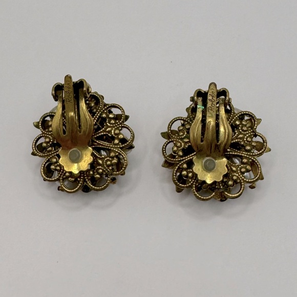ORIGINAL BY ROBERT Vintage Pearl & Crystal Filigree Clip-On Earrings - Picture 12 of 14